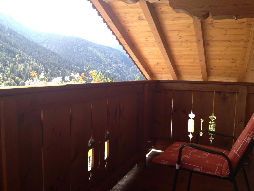 Berggasthof Hintergfoell Unken Room photo